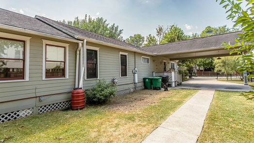 Houston 1-story, 3-bed 1321 W 21st Street-idx
