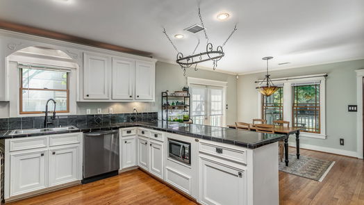 Houston 1-story, 3-bed 1321 W 21st Street-idx