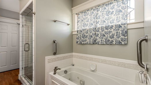 Houston 1-story, 3-bed 1321 W 21st Street-idx