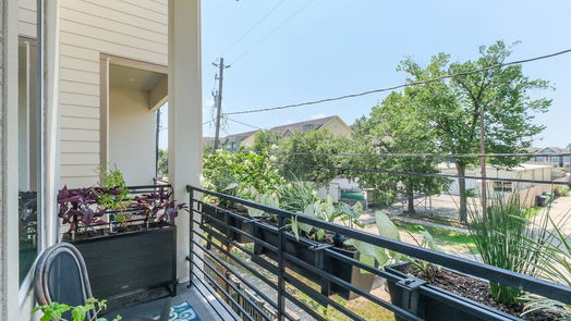 Houston 3-story, 3-bed 2607 Fountain Key Boulevard-idx