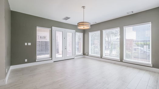 Houston 3-story, 3-bed 2607 Fountain Key Boulevard-idx