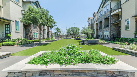 Houston 3-story, 3-bed 2607 Fountain Key Boulevard-idx