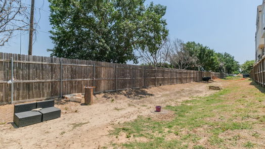 Houston 3-story, 3-bed 2607 Fountain Key Boulevard-idx