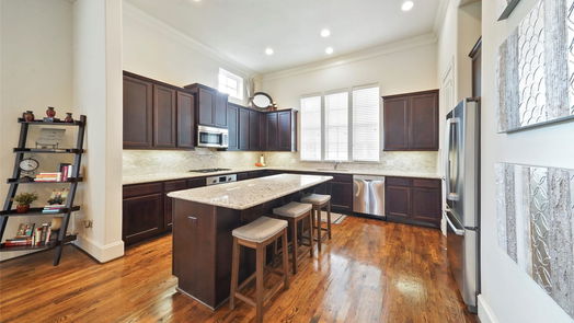 Houston 4-story, 4-bed 1040 W 21st Street-idx