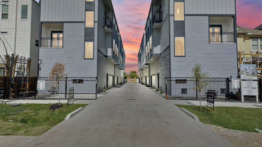 Houston 3-story, 3-bed 1221 W 16th Street B-idx