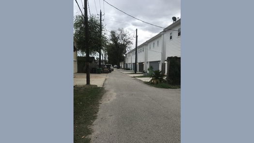 Houston 1-story, 3-bed 532 W 24th Street-idx