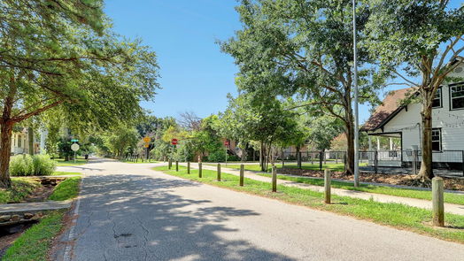 Houston 2-story, 4-bed 1009 W 13th Street-idx