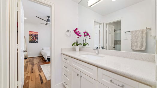 Houston 2-story, 3-bed 946 Lawrence Street-idx
