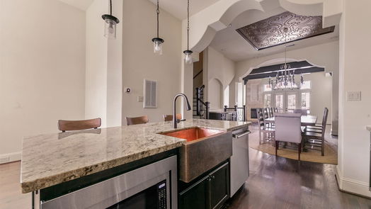 Houston 4-story, 3-bed 1102 W 15th 1/2 Street B-idx