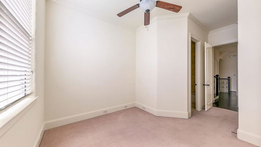 Houston 4-story, 3-bed 1102 W 15th 1/2 Street B-idx