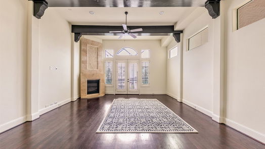 Houston 4-story, 3-bed 1102 W 15th 1/2 Street B-idx