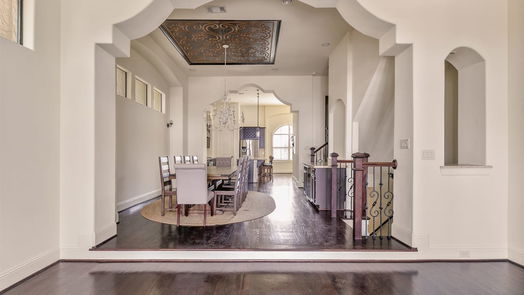 Houston 4-story, 3-bed 1102 W 15th 1/2 Street B-idx