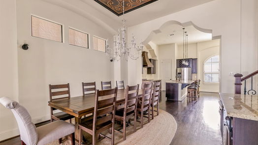 Houston 4-story, 3-bed 1102 W 15th 1/2 Street B-idx