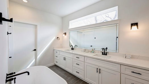 Houston 4-story, 3-bed 1422 W 23rd Street C-idx