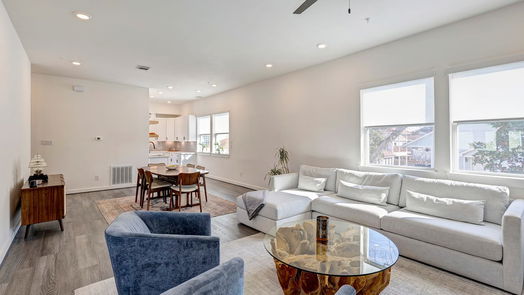 Houston 4-story, 3-bed 1422 W 23rd Street C-idx
