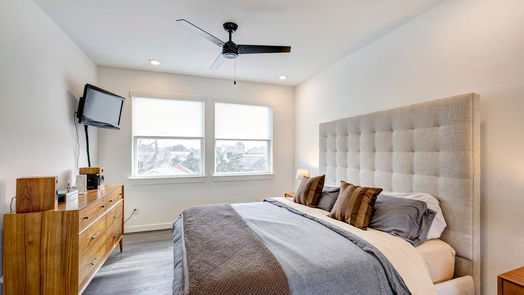 Houston 4-story, 3-bed 1422 W 23rd Street C-idx