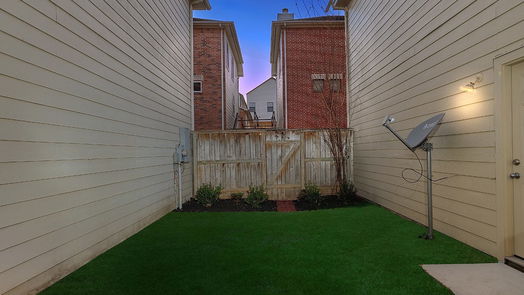 Houston 2-story, 3-bed 914 W 25th Street 1-idx