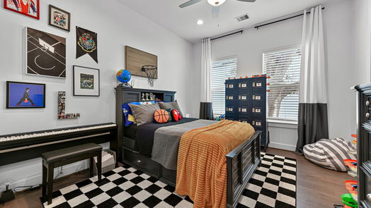 Houston 3-story, 4-bed 1230 W 24th Street-idx