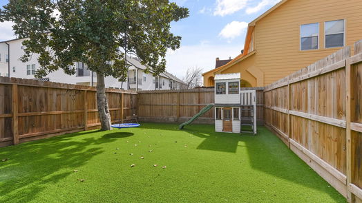 Houston 3-story, 4-bed 1230 W 24th Street-idx