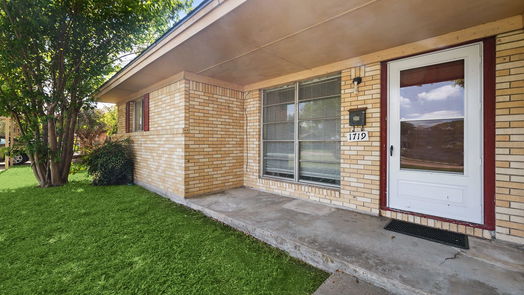 Houston 1-story, 3-bed 1719 Knightwick Drive-idx