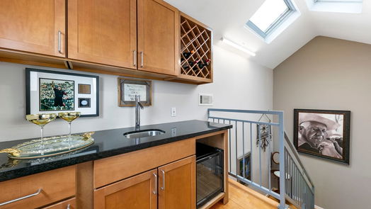 Houston 3-story, 3-bed 2364 Arlington Street-idx