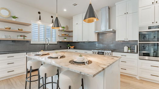 Houston 2-story, 4-bed 606 E 25th Street-idx