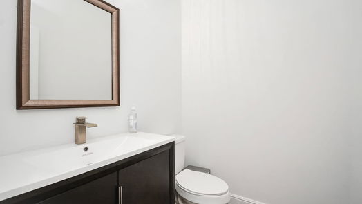 Houston 4-story, 0-bed 1117 W 16th Street E-idx