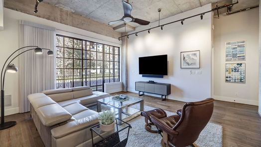 Houston null-story, 3-bed 1714 Ashland Street 105-idx