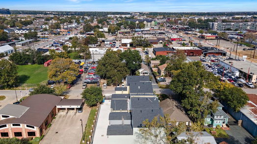 Houston 3-story, 4-bed 728 W 17th Street-idx