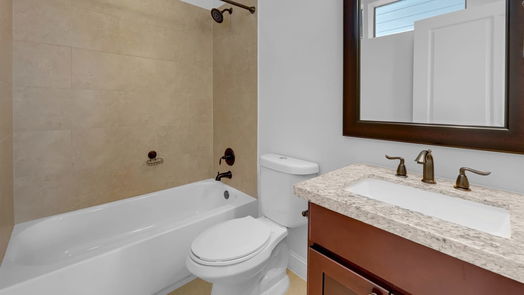 Houston 3-story, 4-bed 1135 W 15th 1/2 Street-idx