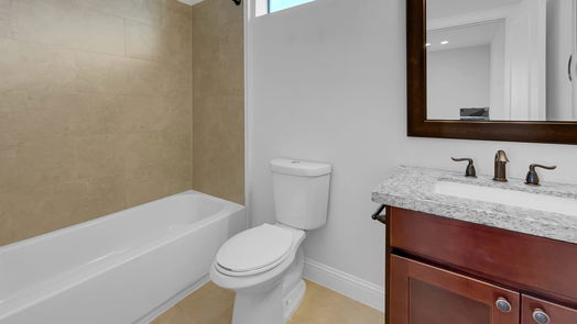 Houston 3-story, 4-bed 1135 W 15th 1/2 Street-idx