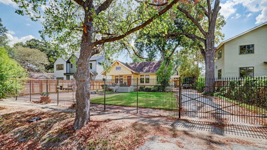 Houston 2-story, 3-bed 436 W 23rd Street-idx