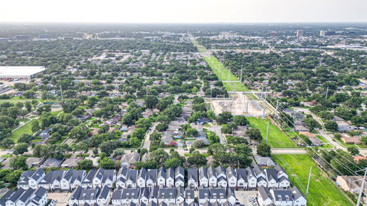 Houston 3-story, 3-bed 3328 W 12th Street-idx