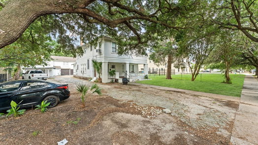 Houston 2-story, 5-bed 1612 Heights Boulevard-idx