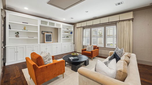 Houston 2-story, 4-bed 713 E 13th Street-idx