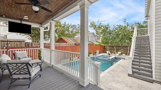 Houston 2-story, 4-bed 713 E 13th Street-idx