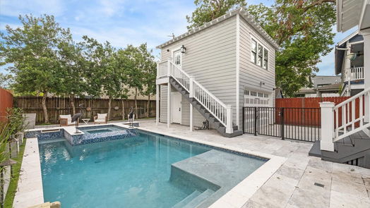 Houston 2-story, 4-bed 713 E 13th Street-idx