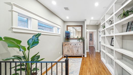 Houston 2-story, 3-bed 450 W 18th Street-idx