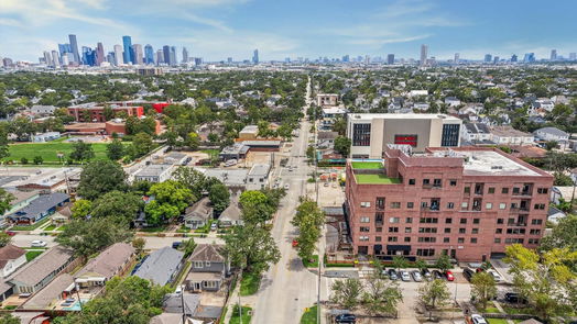 Houston 1-story, 2-bed 1111 Studewood Street 406-idx