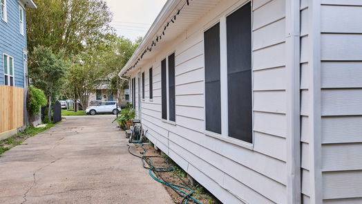 Houston 1-story, 4-bed 710 E 12th Street-idx