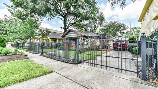 Houston 1-story, 3-bed 813 Ralfallen Street-idx