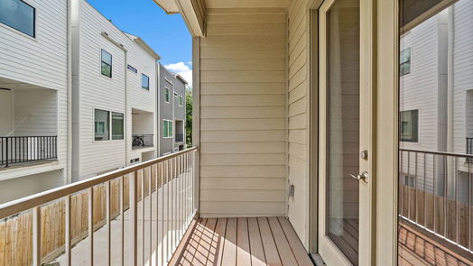 Houston 3-story, 3-bed 610 W 28th Street B-idx