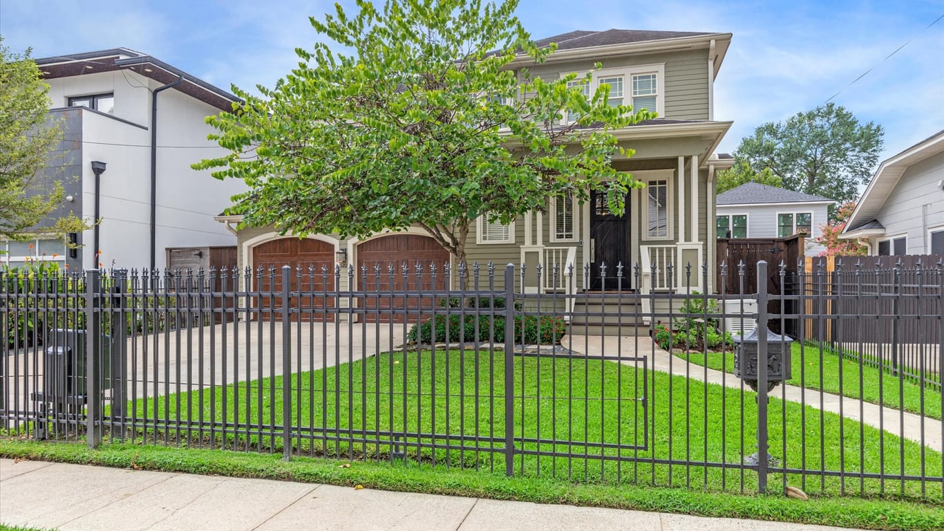 Houston 2-story, 5-bed 622 E 19th-idx