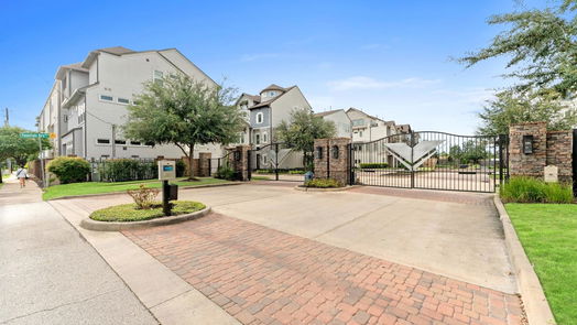 Houston 3-story, 3-bed 2604 Fountain Key Boulevard-idx