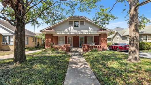 Houston 1-story, 3-bed 1529 Heights Boulevard-idx