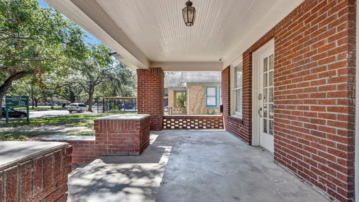 Houston 1-story, 3-bed 1529 Heights Boulevard-idx