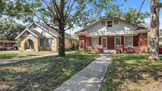 Houston 1-story, 3-bed 1529 Heights Boulevard-idx