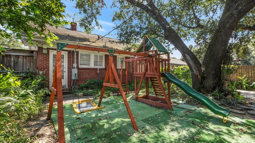 Houston 1-story, 3-bed 1529 Heights Boulevard-idx