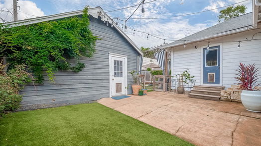 Houston 1-story, 2-bed 1039 Alexander Street-idx