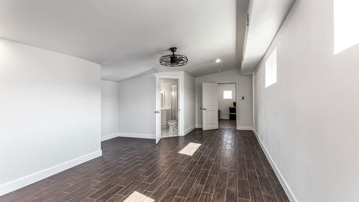 Houston 4-story, 5-bed 1415 W 24th Street D-idx